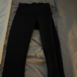 Lululemon - Size 2 Black Align Leggings